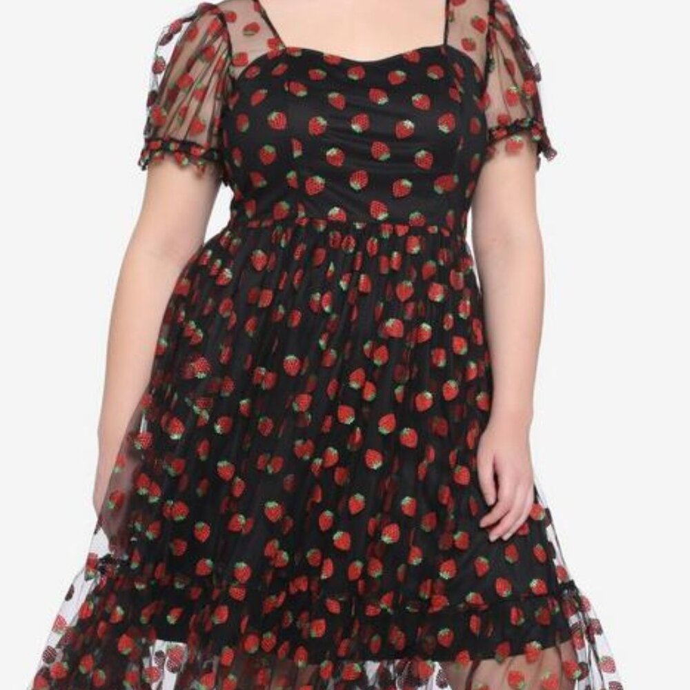 Hot Topic Strawberry Glitter Mesh Dress Plus Size